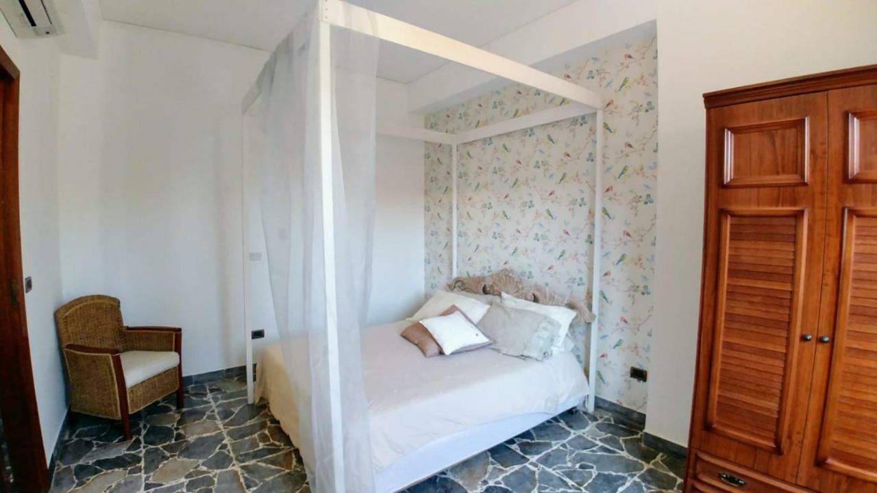 Capo Milazzo Summer Holiday Apartament Esterno foto